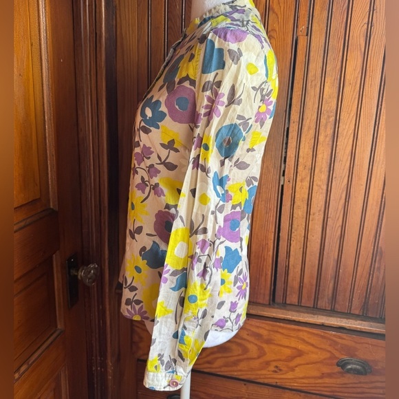 BODEN 100% Cotton Light Floral 3/4 Button Down Top Size 8 Spring/Summer - Picture 2 of 10